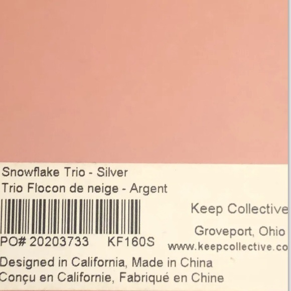 HUGE SALE! STELLA & DOT KEEP COLLECTIVE SNOWFLAKE TRIO SILVER CHARM NEW $39 - Picture 7 of 7